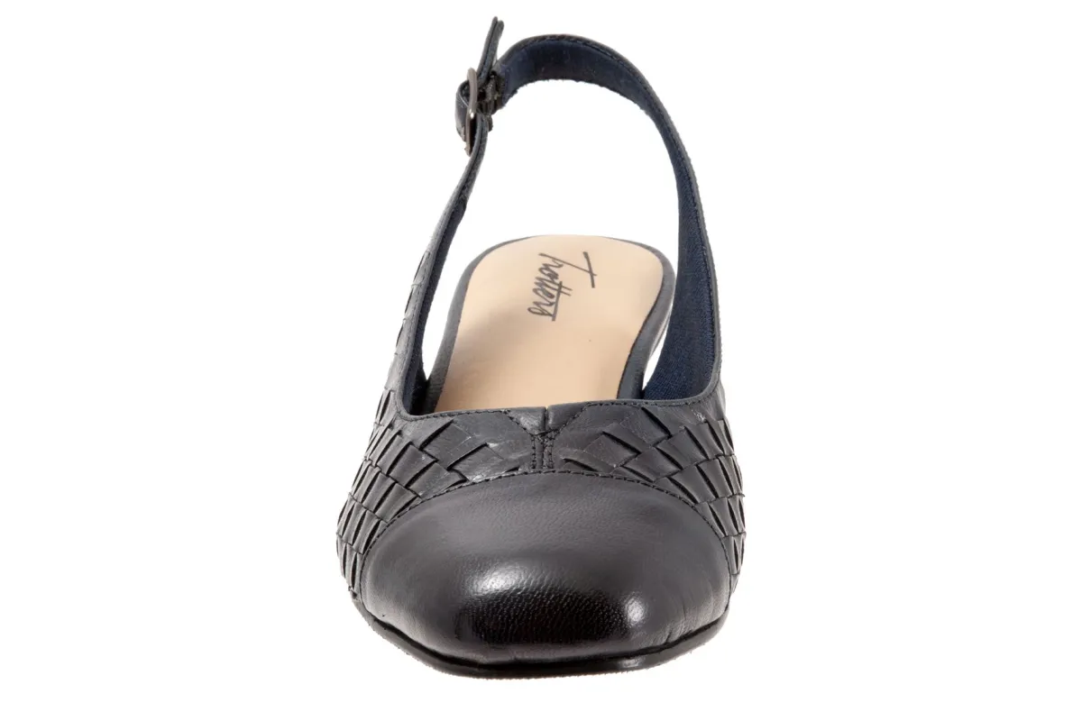 Trotters Dea Woven-Women Standard | Extra Wide
