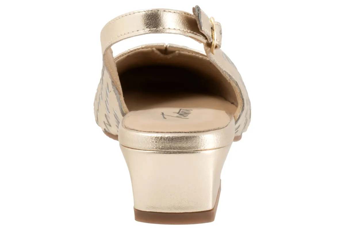 Trotters Dea Woven-Women Extra Wide | Wide