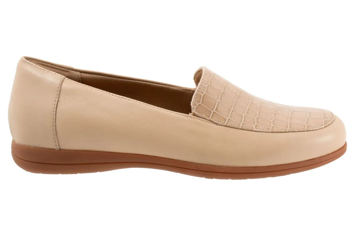Trotters Deanna-Women Wide | Narrow