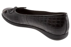 Trotters Dellis-Women Standard | Wide