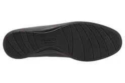 Trotters Dellis-Women Standard | Wide