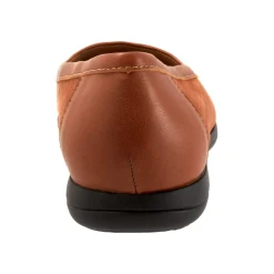 Trotters Delmara-Women Wide | Standard