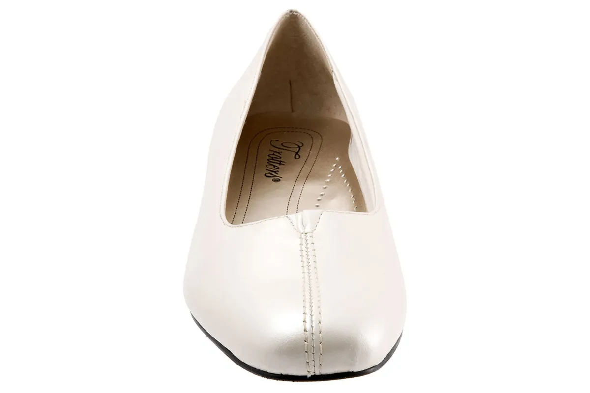 Trotters Doris-Women Wide | Standard
