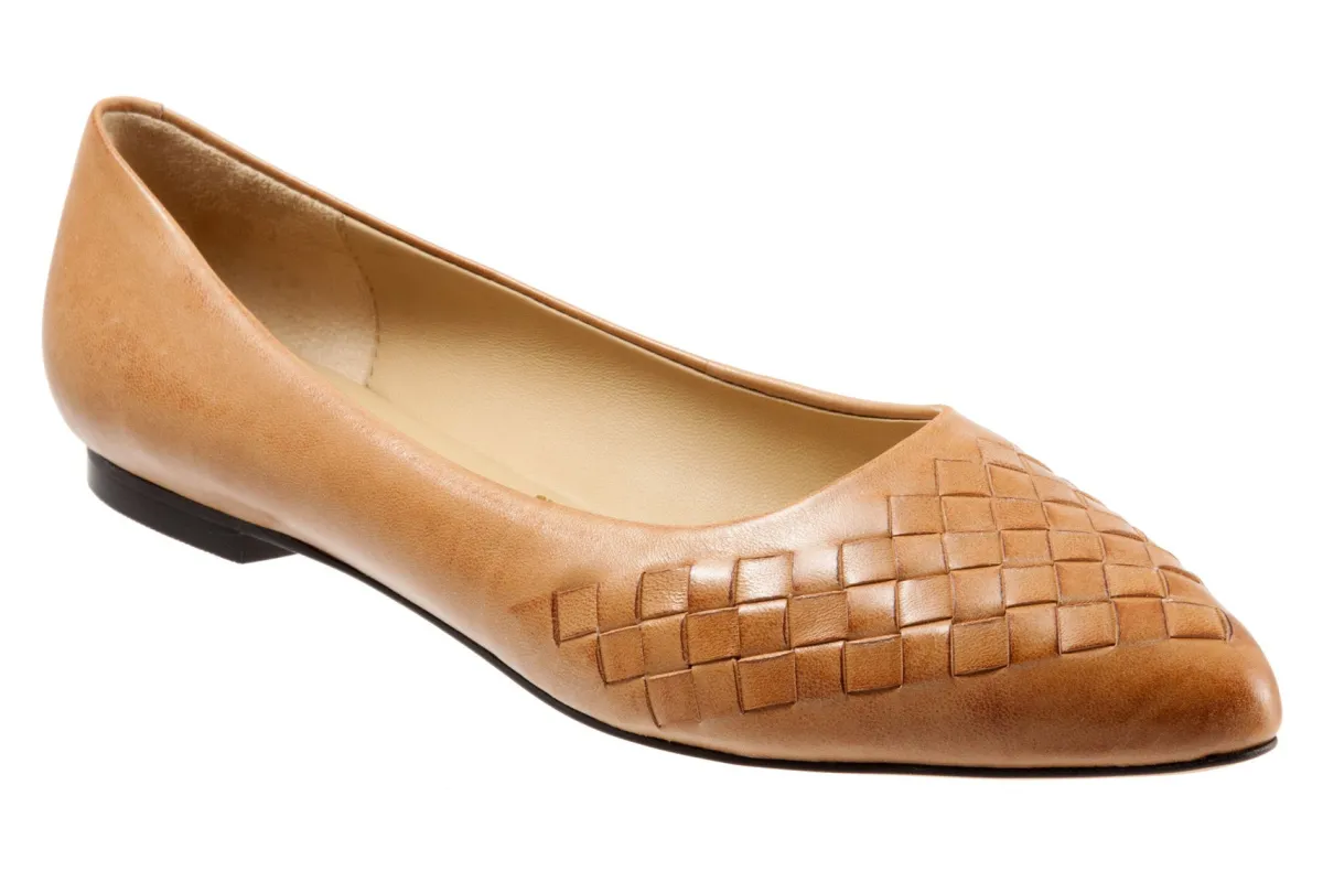 Trotters Estee Woven-Women Standard | Extra Wide