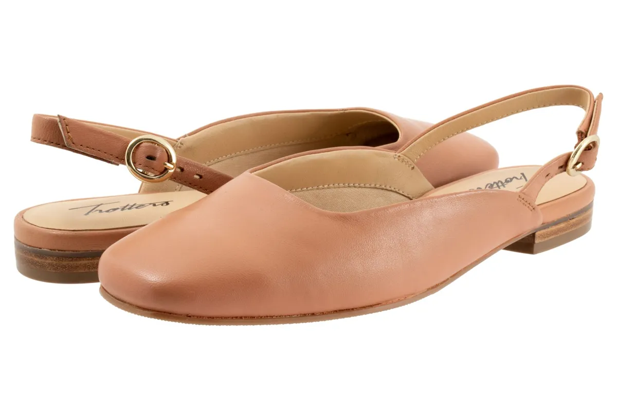 Trotters Holly-Women Standard | Wide