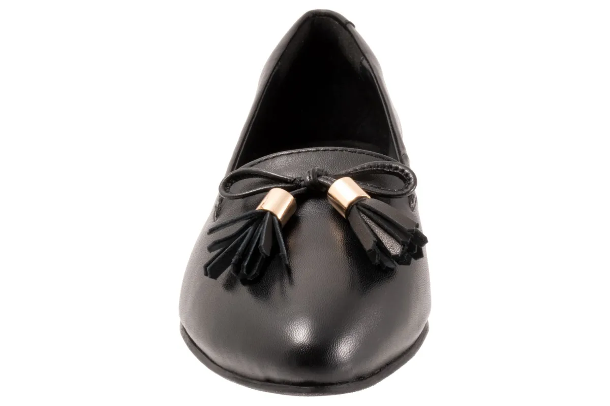 Trotters Hope-Women Wide | Casual Shoes