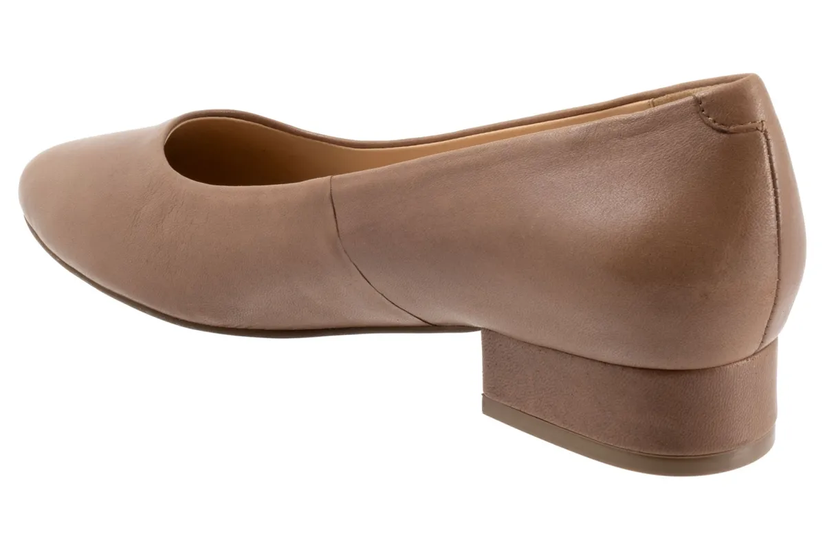 Trotters Jewel-Women Wide | Standard