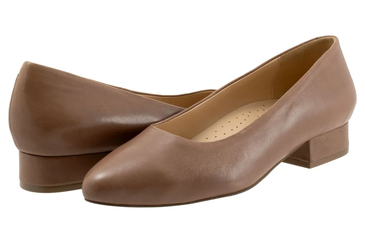 Trotters Jewel-Women Wide | Standard