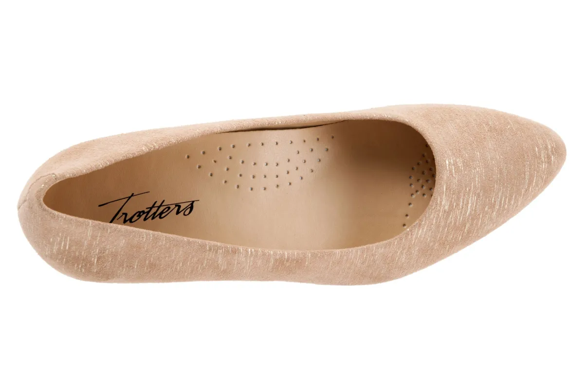 Trotters Kiera-Women Standard | Narrow