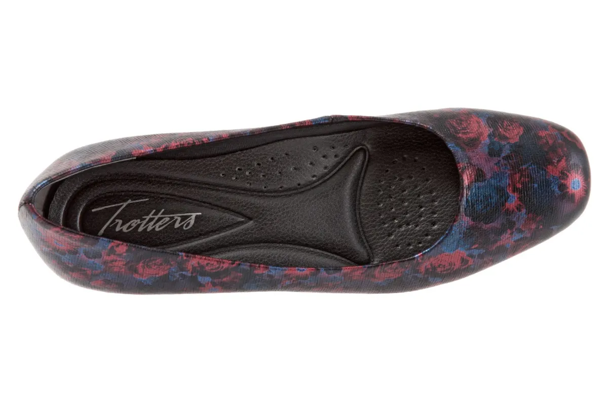 Trotters Lauren-Women Standard | Wide