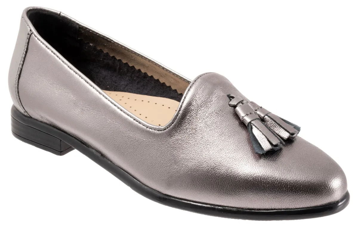 Trotters Liz Tassel-Women Standard | Wide