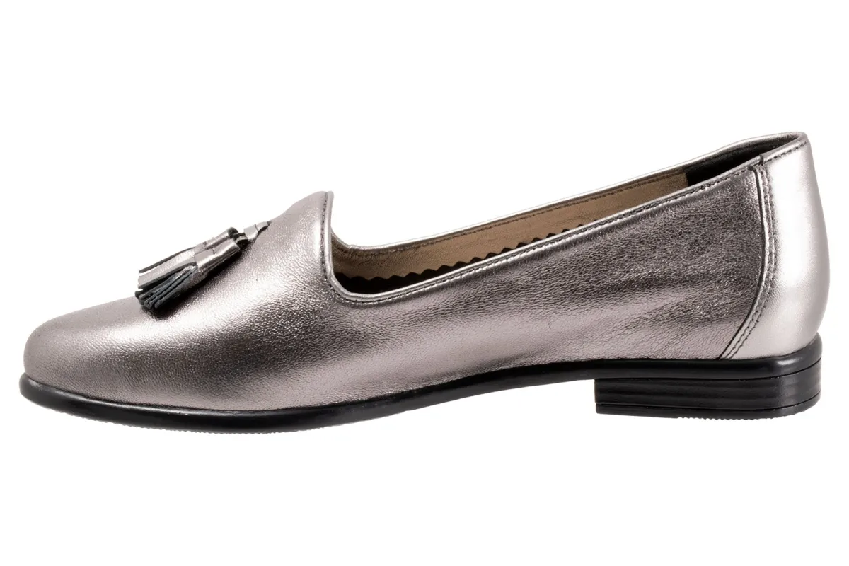 Trotters Liz Tassel-Women Standard | Wide