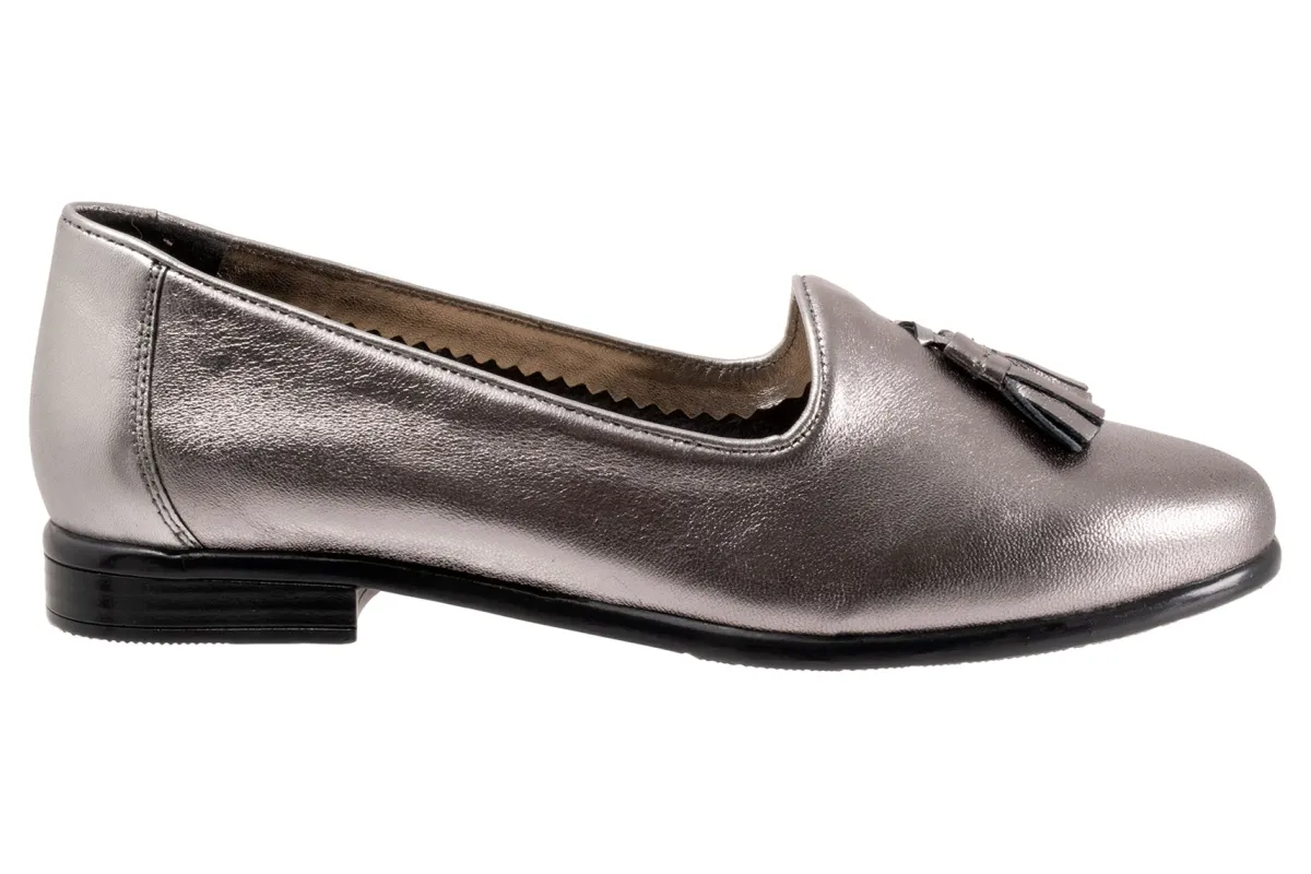 Trotters Liz Tassel-Women Standard | Wide