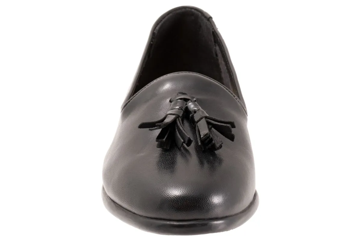 Trotters Liz Tassel-Women Wide