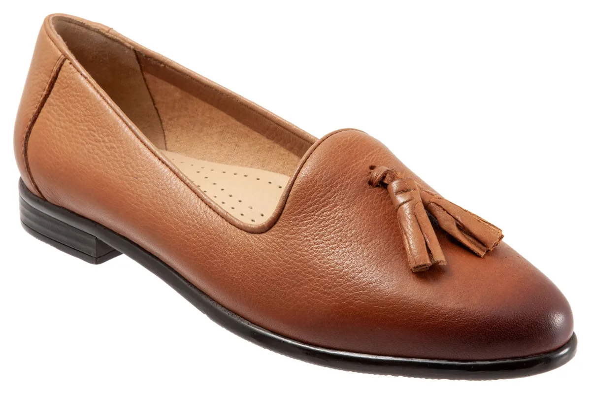 Trotters Liz Tassel-Women Standard | Wide
