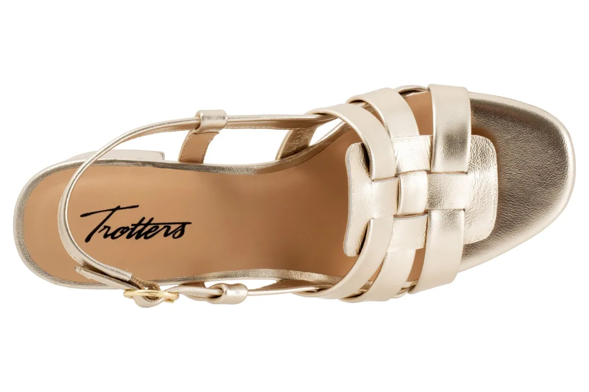 Trotters Luna-Women Wide | Standard