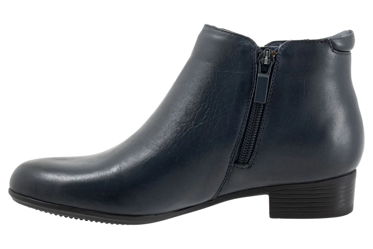 Trotters Major-Women Standard | Extra Wide
