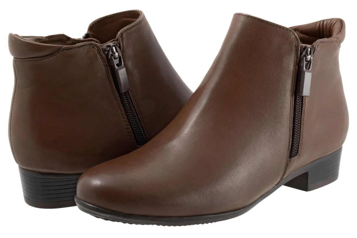 Trotters Major-Women Standard | Extra Wide