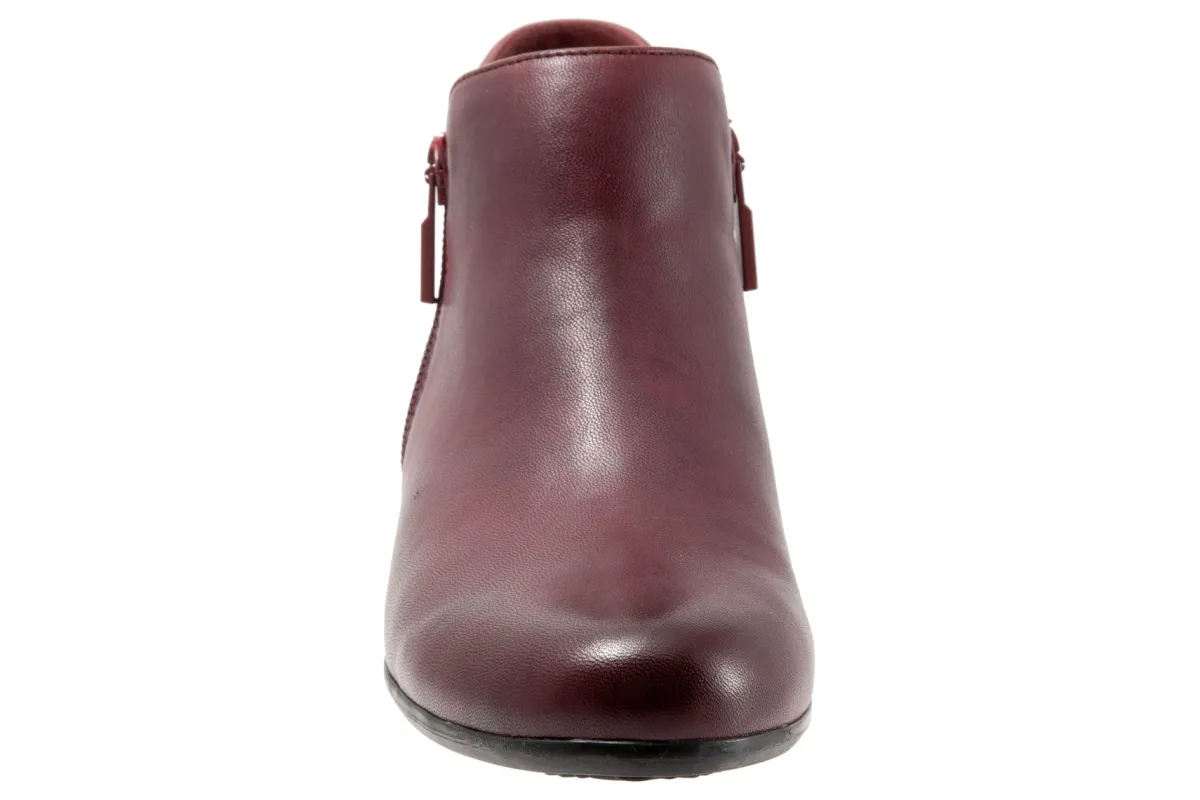 Trotters Major-Women Standard | Extra Wide