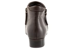 Trotters Major Embossed-Women Wide | Standard