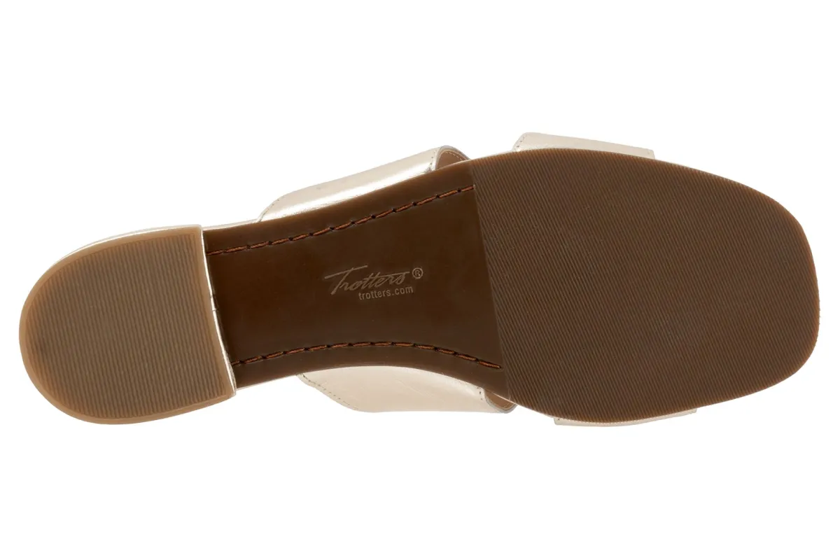 Trotters Nell-Women Standard | Sandals