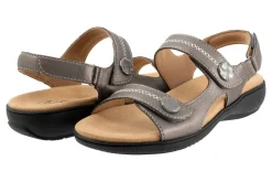 Trotters Romi Stitch-Women Standard | Sandals