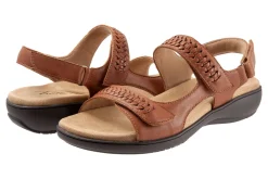 Trotters Romi Woven-Women Extra Wide | Wide