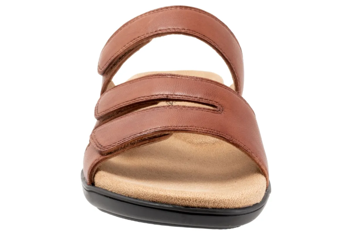 Trotters Rose-Women Standard | Wide