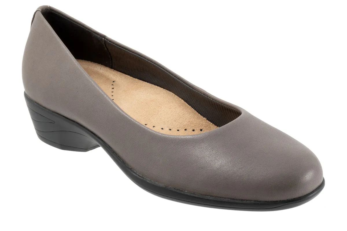 Trotters Rozalin-Women Wide | Standard