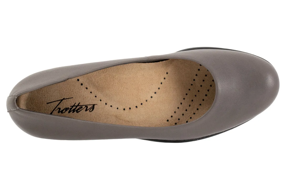 Trotters Rozalin-Women Wide | Standard