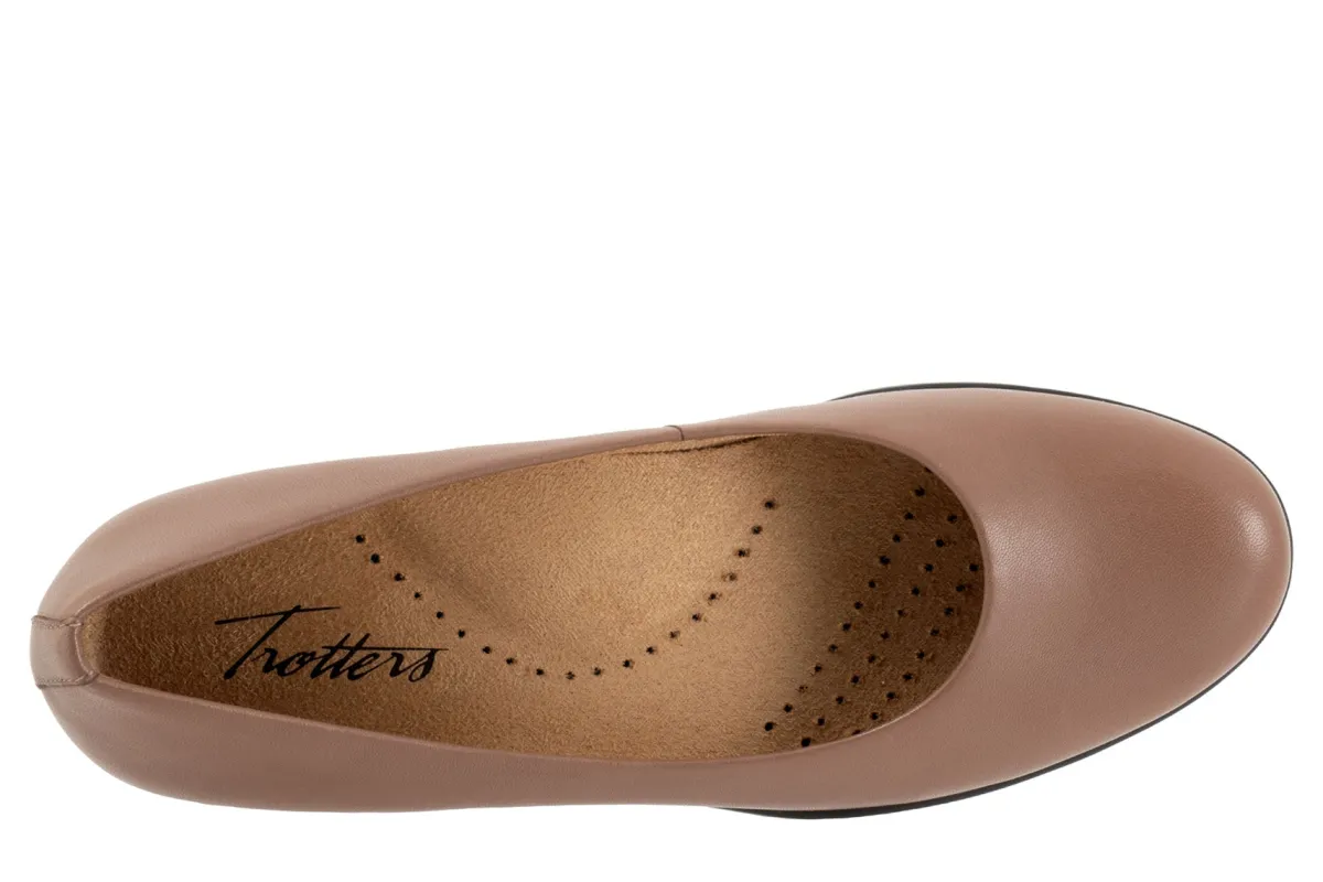 Trotters Rozalin-Women Wide | Standard