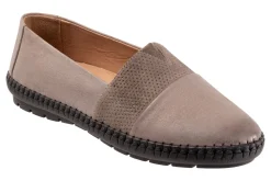 Trotters Ruby-Women Wide | Narrow