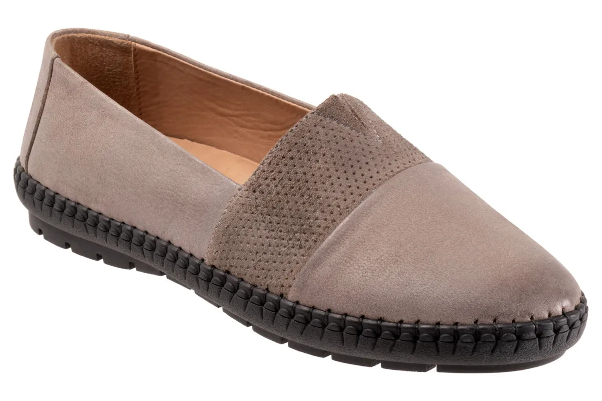 Trotters Ruby-Women Wide | Narrow