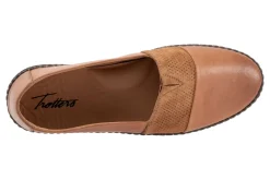 Trotters Ruby-Women Wide | Casual Shoes