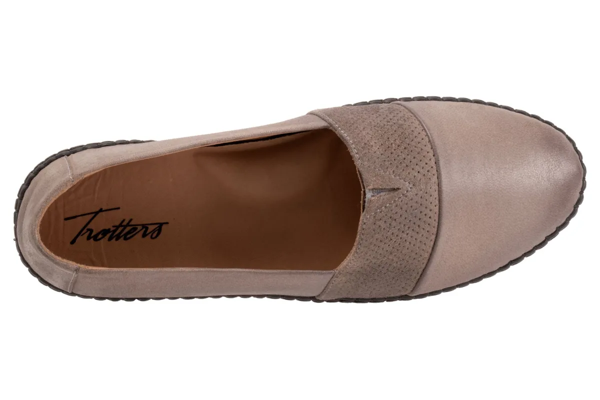 Trotters Ruby-Women Wide | Narrow