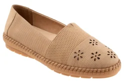 Trotters Ruby Perf-Women Narrow | Casual Shoes