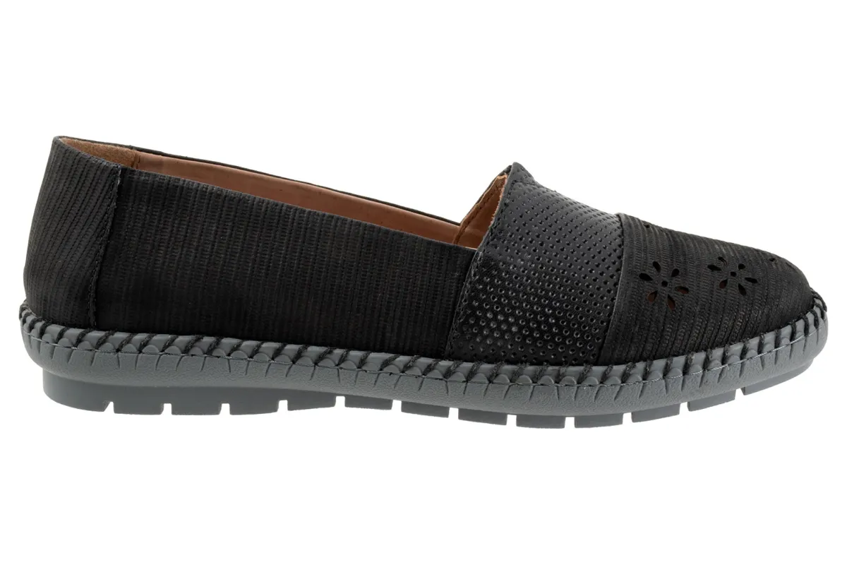 Trotters Ruby Perf-Women Narrow | Casual Shoes
