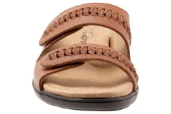 Trotters Ruthie Woven-Women Standard | Wide