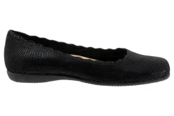 Trotters Sabine-Women Standard | Wide