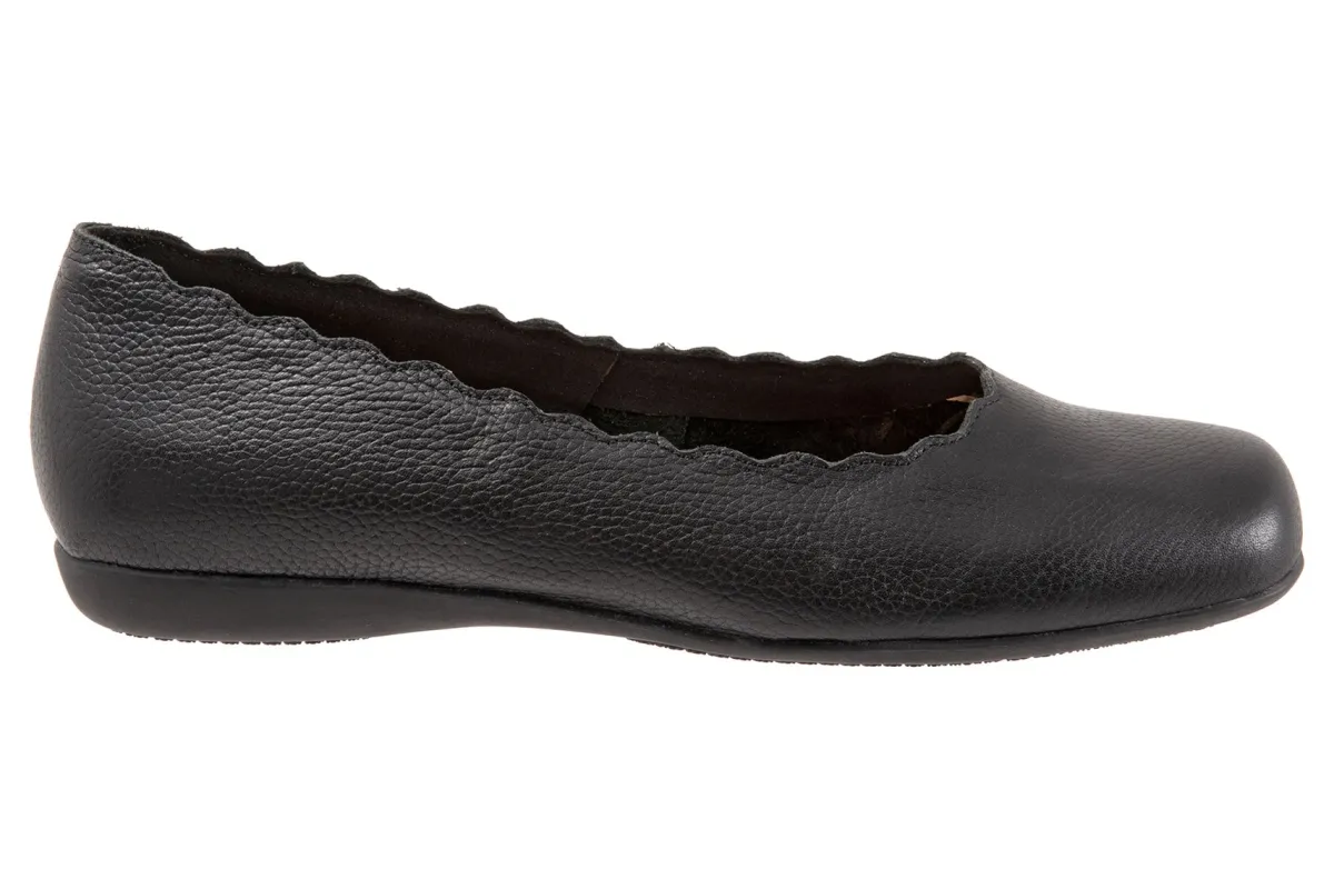 Trotters Sabine-Women Standard | Wide