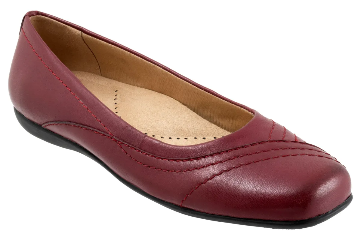 Trotters Sasha-Women Standard | Extra Wide