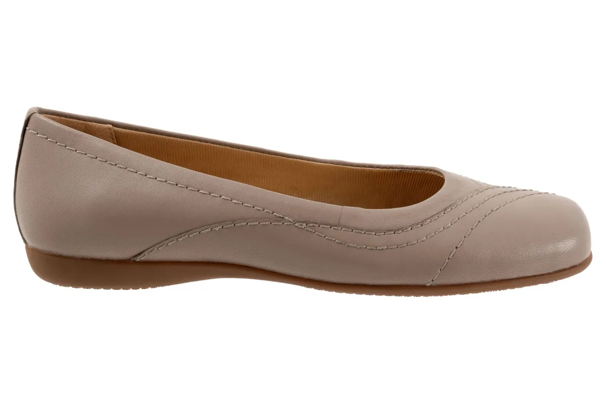 Trotters Sasha-Women Standard | Extra Wide