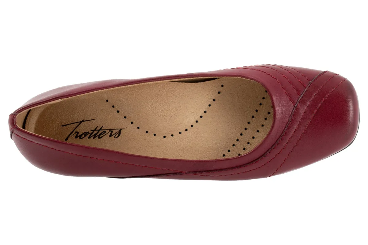Trotters Sasha-Women Standard | Extra Wide