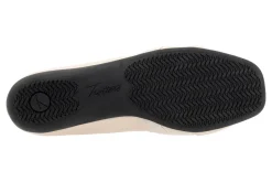 Trotters Stella-Women Wide | Standard