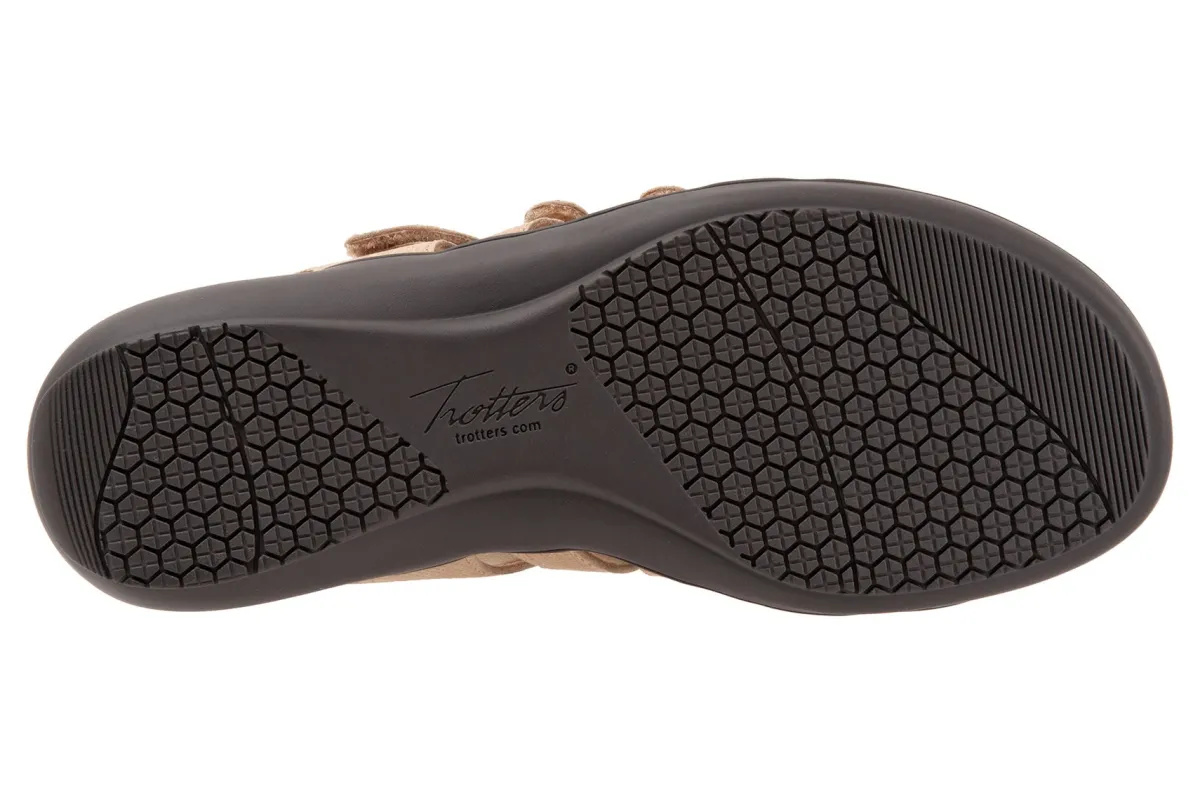 Trotters Tiki-Women Wide | Sandals