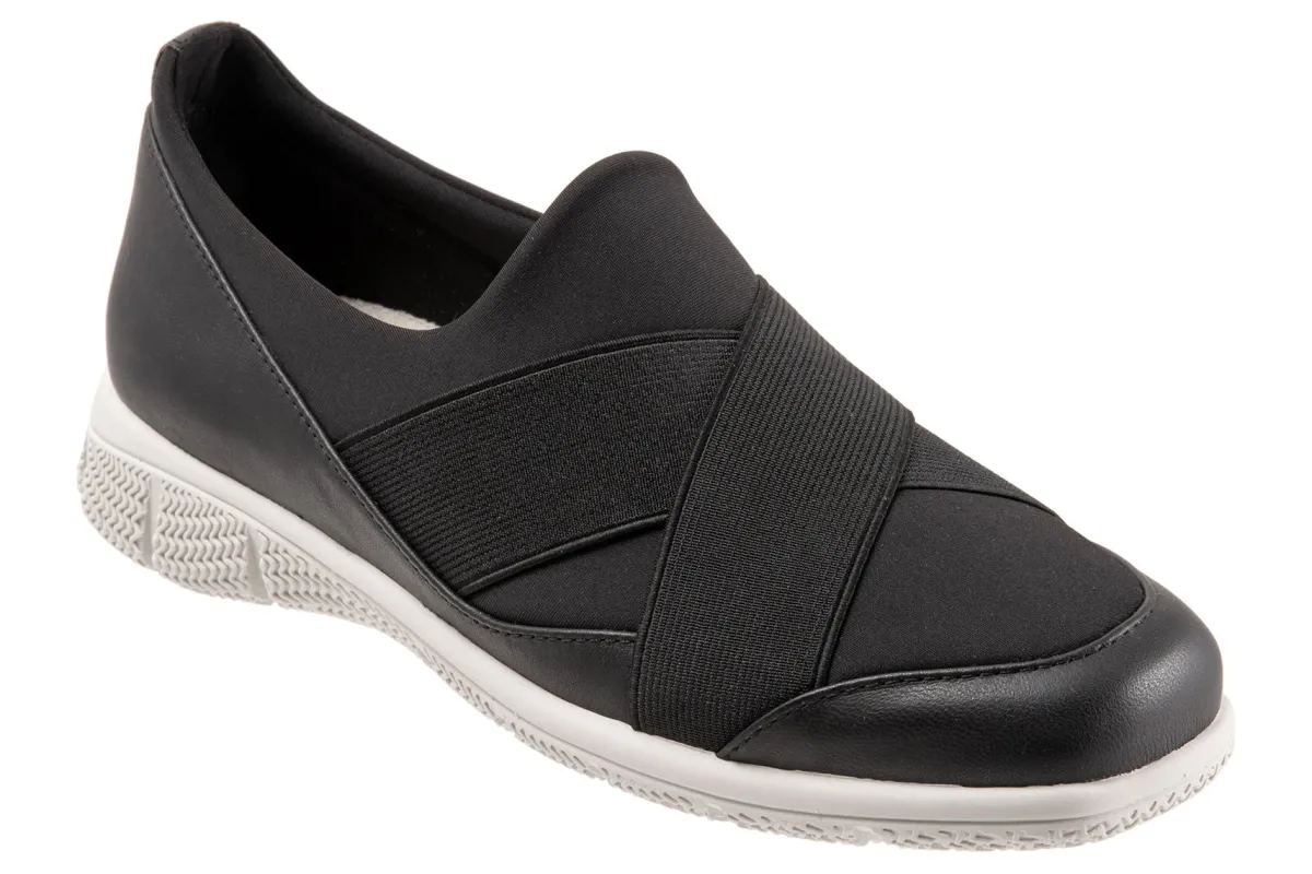 Trotters Urbana-Women Wide | Casual Shoes